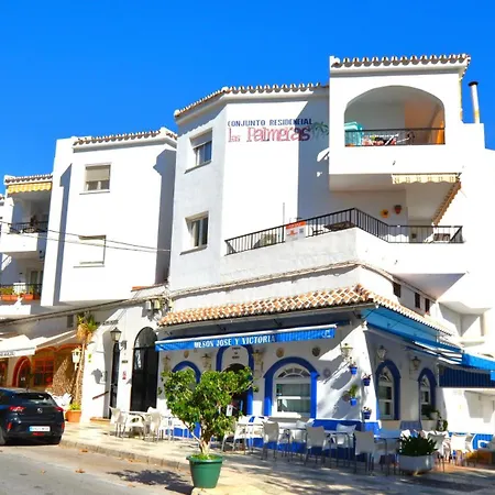 Palmeras - 2 Bedroom Near The With Pool - Lual Apartmán *