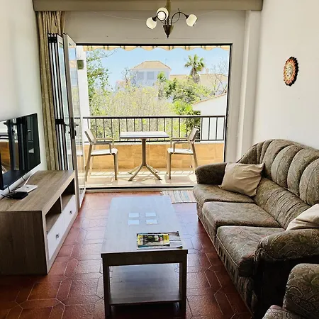 Apartmán Palmeras - 2 Bedroom Near The With Pool - Lual *