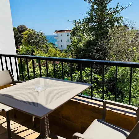 Palmeras - 2 Bedroom Near The With Pool - Lual