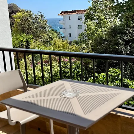 Palmeras - 2 Bedroom Near The With Pool - Lual Nerja