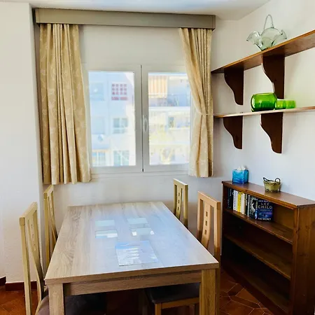 Palmeras - 2 Bedroom Near The With Pool - Lual * Nerja